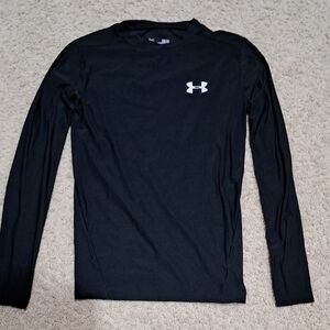 Under Armour Black Long Sleeve Athletic Tee